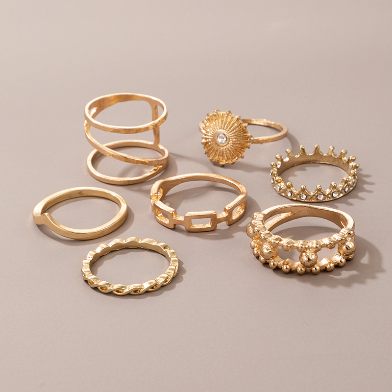 Fashion Gold Diamond Geometric Twist Ring Set Of 7 display picture 1