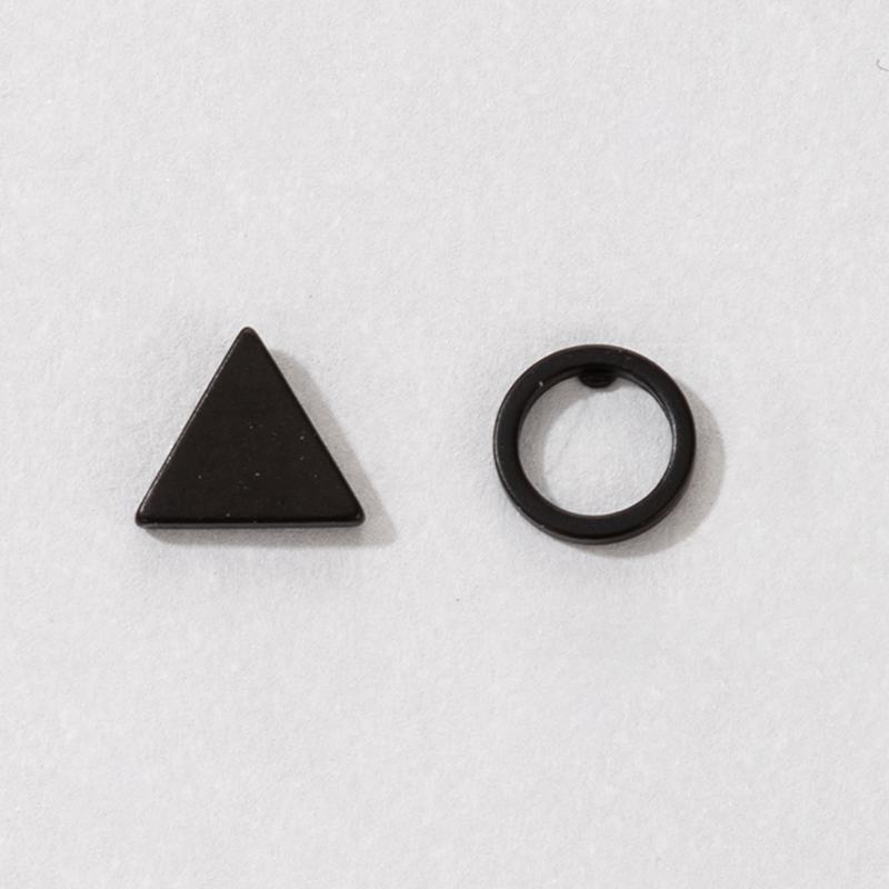 Punk Black Geometric Earrings Wholesale display picture 2