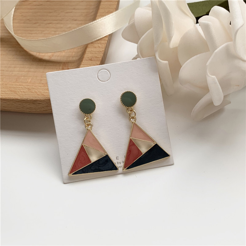Hit Color Starry Sky Dripping Oil Triangle Earrings display picture 3