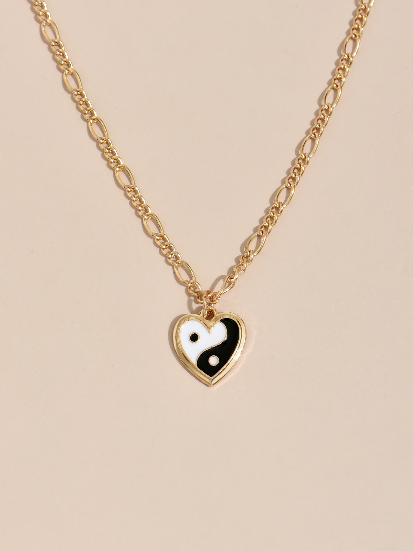 Wholesale Jewelry Simple Heart Dripping Oil Gossip Necklace Nihaojewelry display picture 3