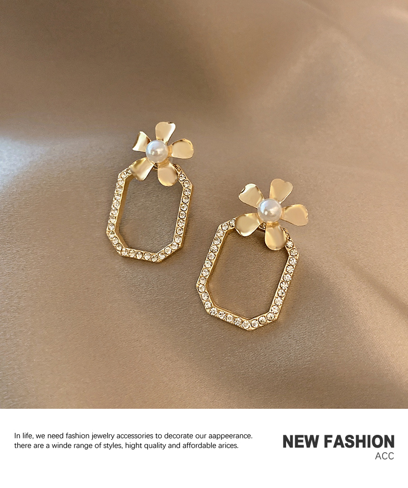 Nihaojewelry Bijoux En Gros Fleur Boucles D&#39;oreilles En Zircon Carré display picture 2
