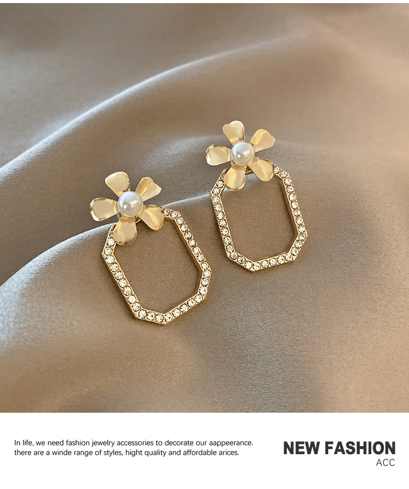 Nihaojewelry Bijoux En Gros Fleur Boucles D&#39;oreilles En Zircon Carré display picture 8