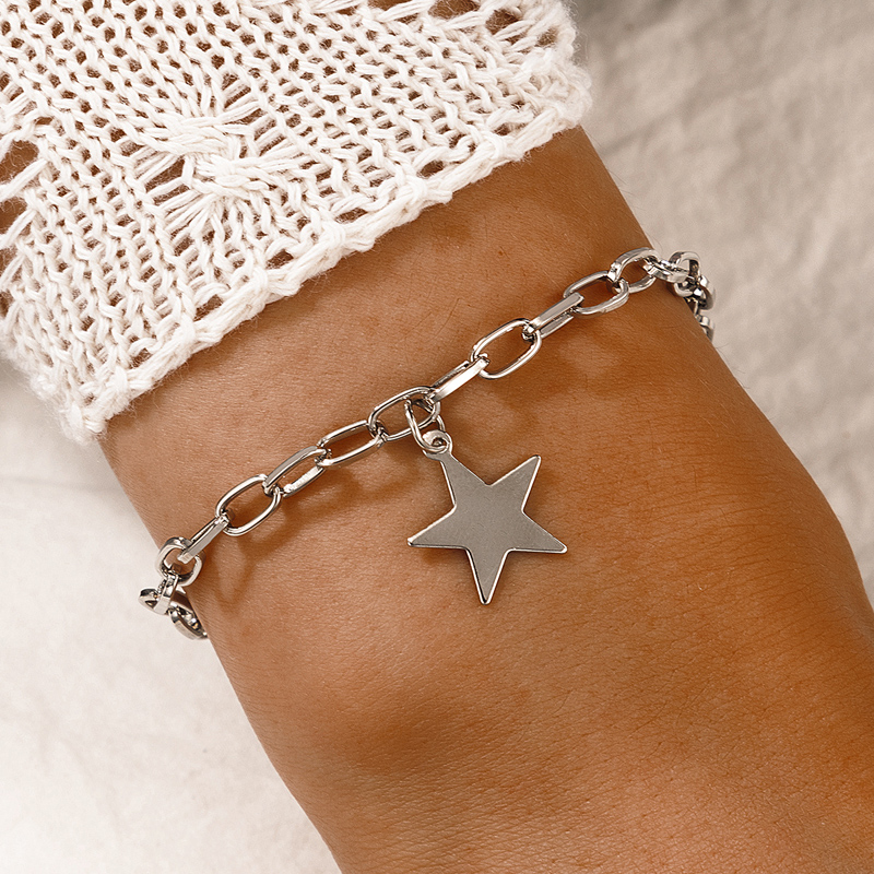Nihaojewelry Simple Five-pointed Star Bracelet Wholesale Jewelry display picture 6