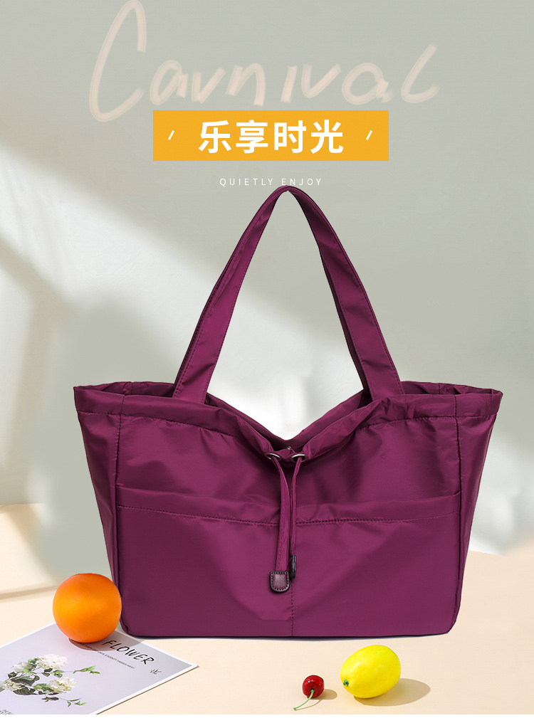 Nihaojewelry Wholesale Accessories New Casual Solid Color Nylon Handbags display picture 5