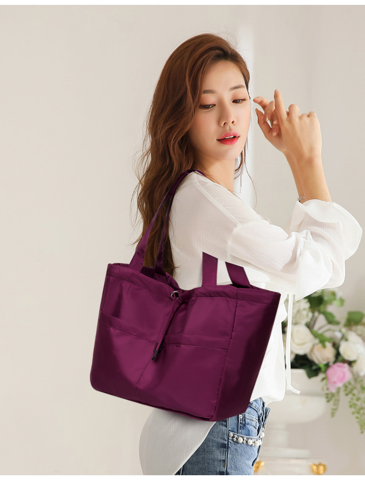 Nihaojewelry Wholesale Accessories New Casual Solid Color Nylon Handbags display picture 6