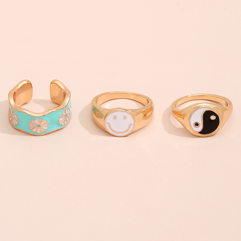 Wholesale Jewelry Drop Oil Smiley Face Flower New 3-piece Ring Nihaojewelry display picture 2