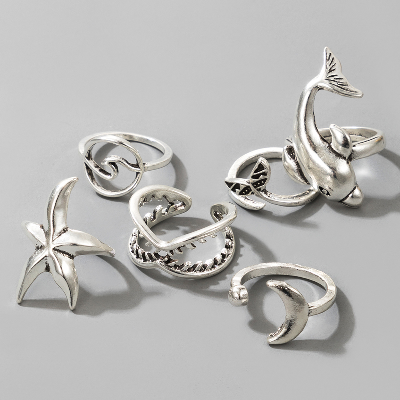 Nihaojewelry Jewelry Wholesale Silver Moon Fishtail Dolphin Teeth Starfish Ring Set display picture 7