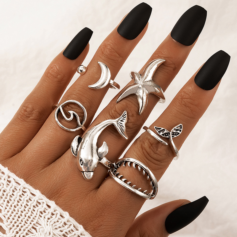 Nihaojewelry Jewelry Wholesale Silver Moon Fishtail Dolphin Teeth Starfish Ring Set display picture 8