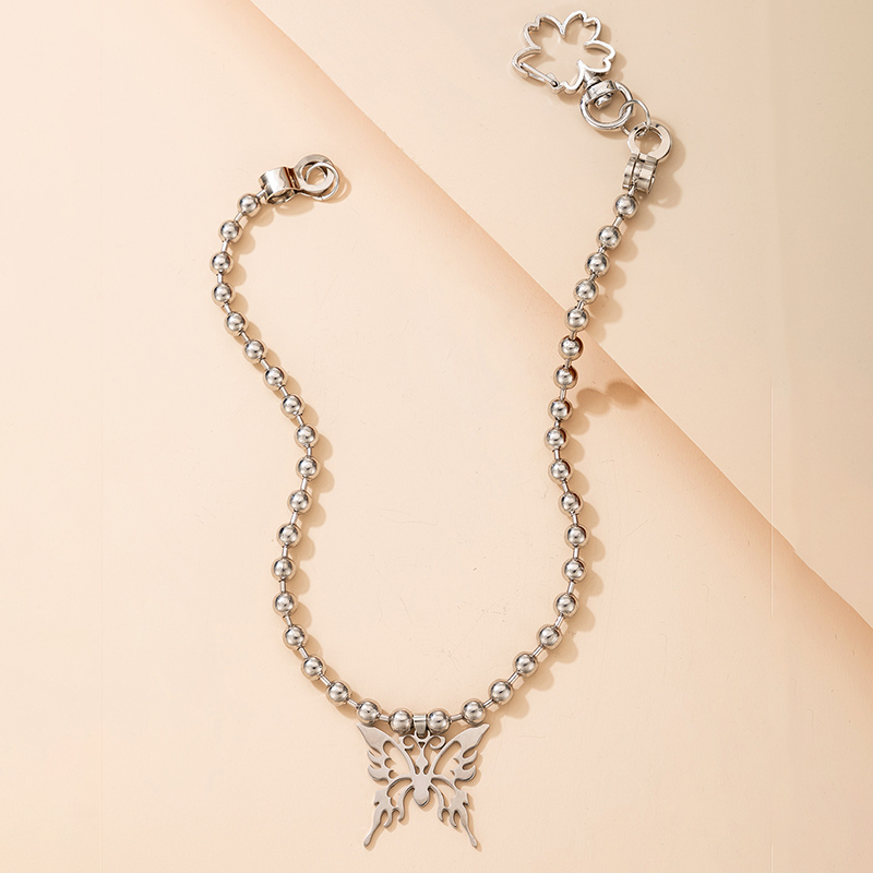 Nihaojewelry Bijoux En Gros Argent Pendentif Papillon Creux Collier De Perles display picture 4