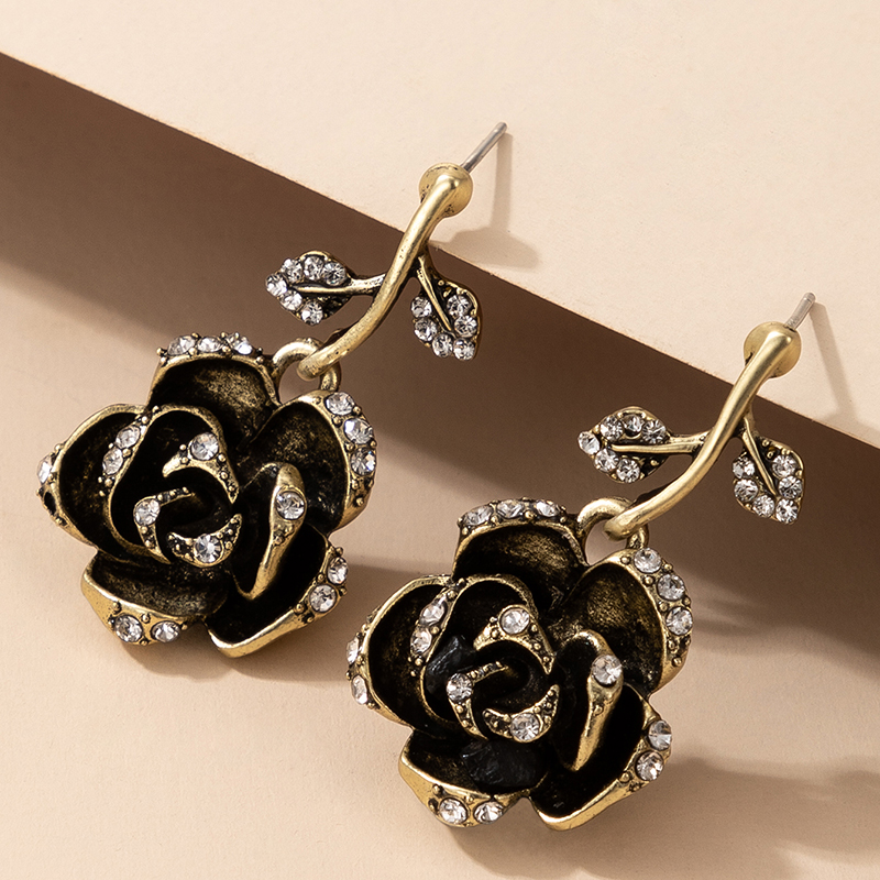 Nihaojewelry Jewelry Wholesale Retro Black Rose Diamond Earrings display picture 2
