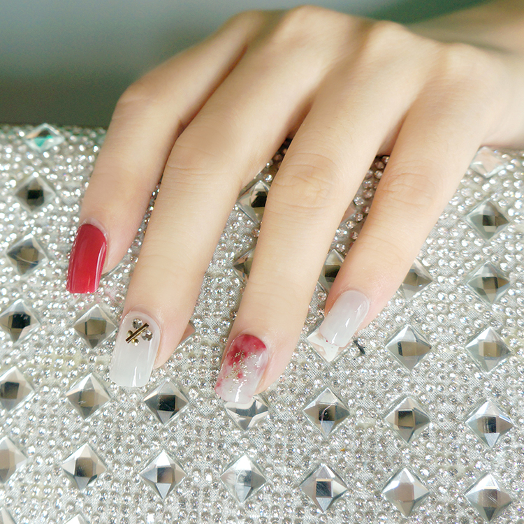 Fashion 24 Pieces Of Finished Fake Nails And Diamond Nails display picture 2