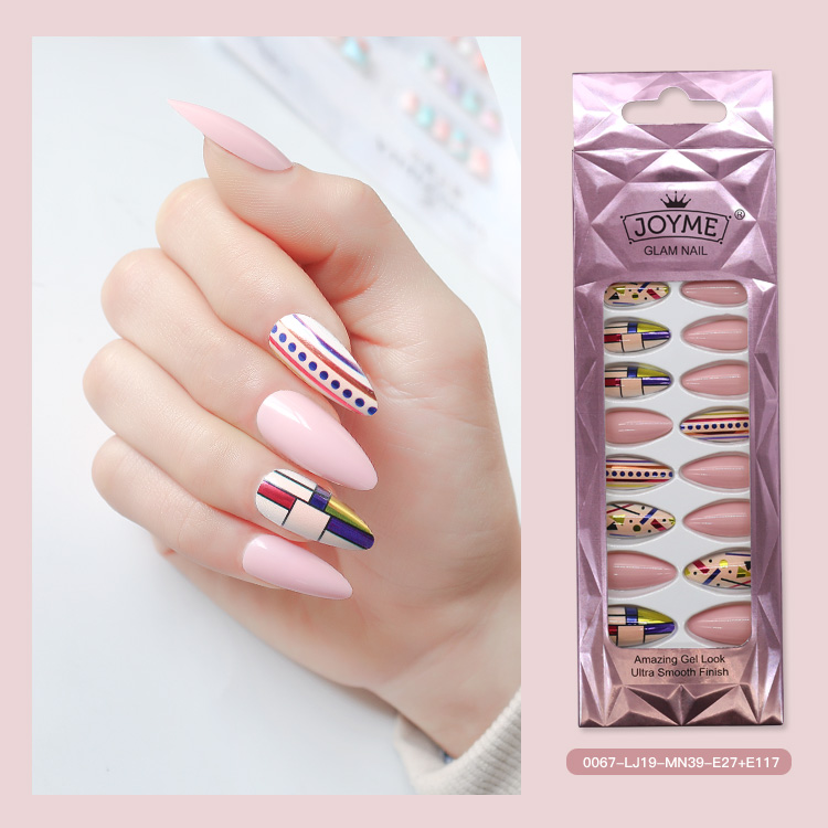 Simple Bean Paste Fake Nails 24 Pieces display picture 3