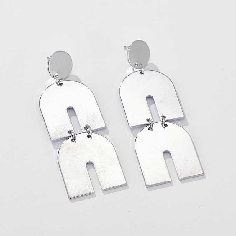 Simple Irregular Silver Alloy Earrings Wholesale display picture 7