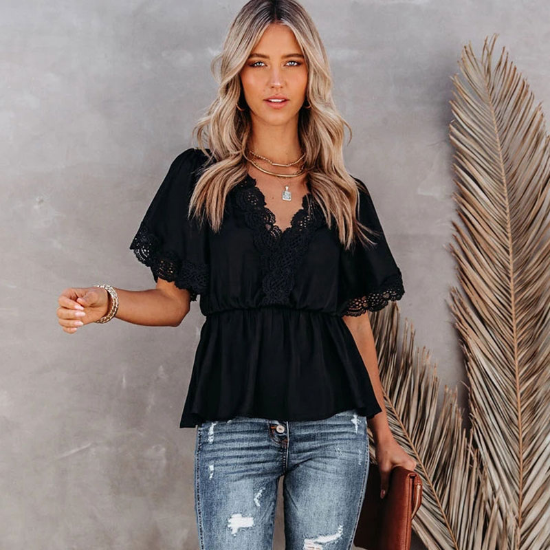 Fashion Lace Stitching Big V-neck Short-sleeved Lace-up Top display picture 3