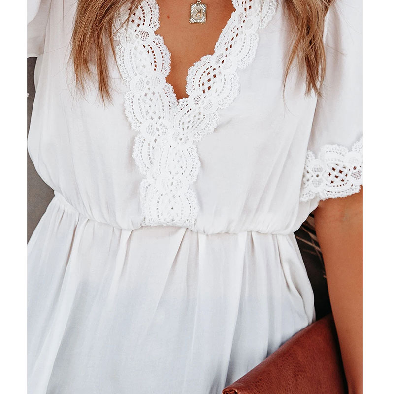 Fashion Lace Stitching Big V-neck Short-sleeved Lace-up Top display picture 9