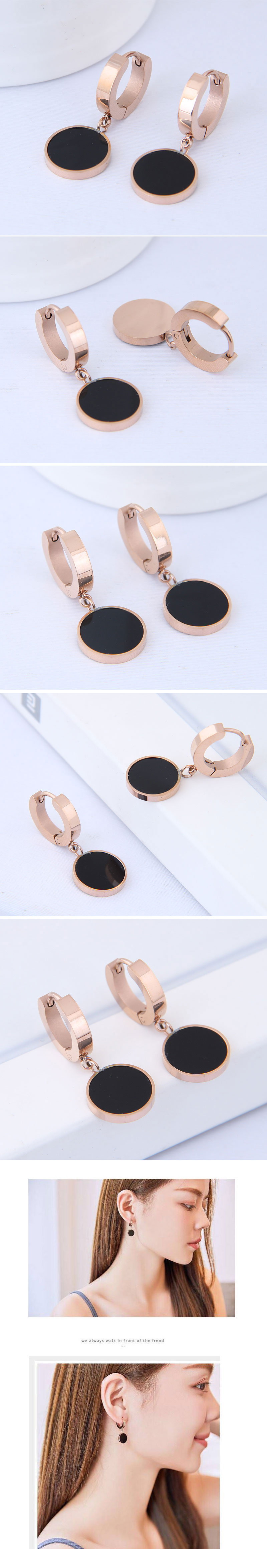 Korean Fashion Titanium Steel Black Round Cake Earrings display picture 1