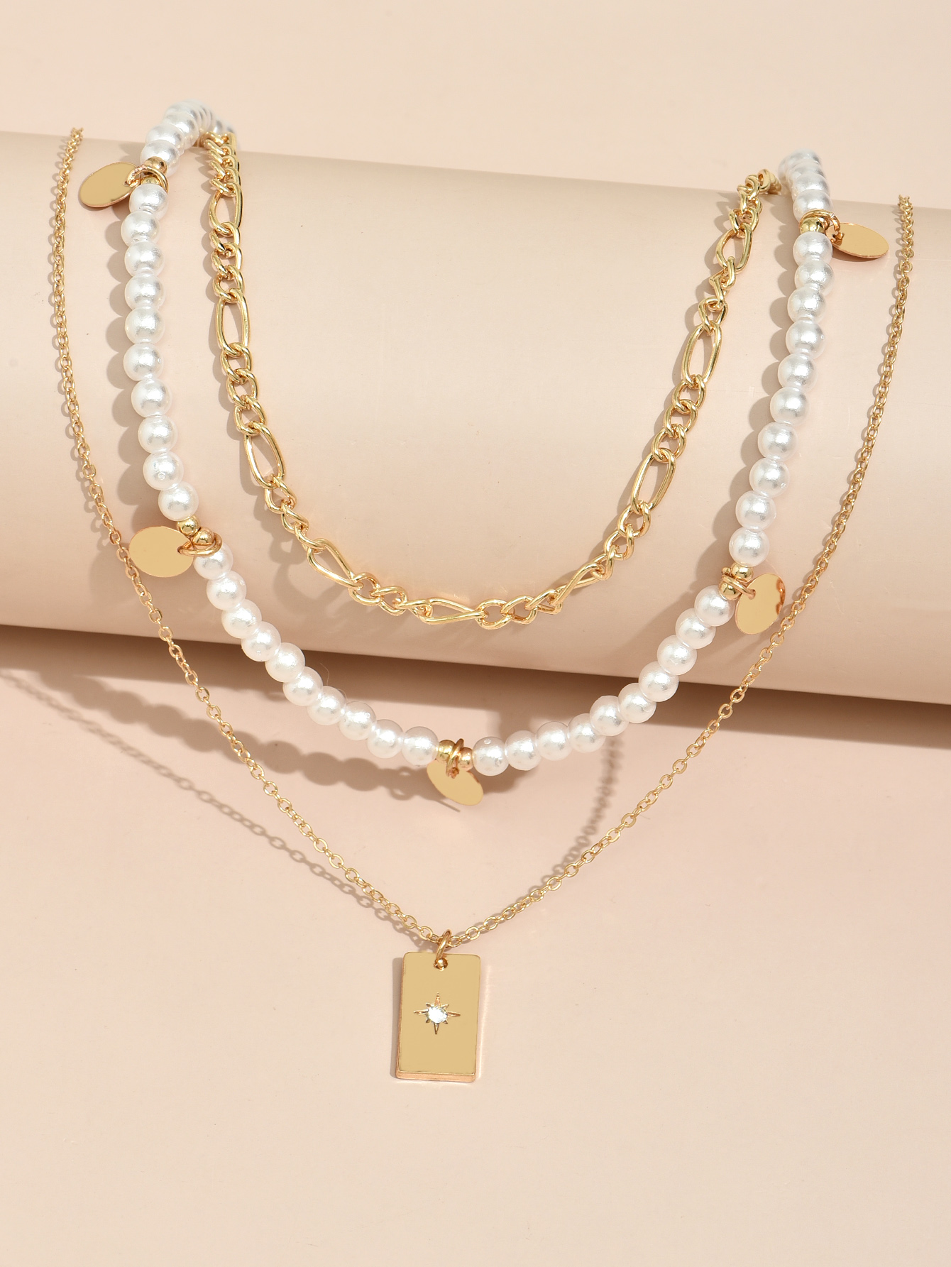 Nihaojewelry Wholesale Jewelry Korean Pearl Square Pendant Multi-layer Necklace display picture 1