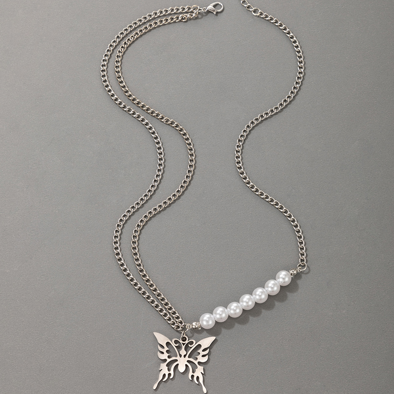 Nihaojewelry Großhandel Schmuck Neue Einfache Hohle Schmetterlingsanhänger Perlenkette Halskette display picture 1