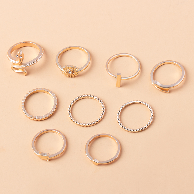 Wholesale Jewelry Snake Shape Ring 9 Set Nihaojewelry display picture 1
