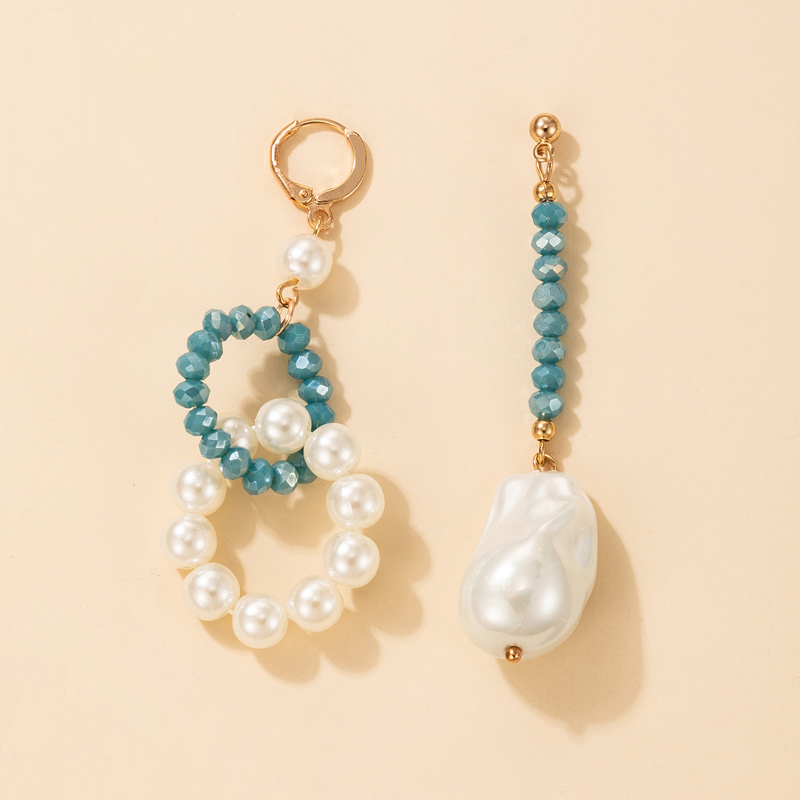 Großhandel Schmuck Perlen Unregelmäßige Perlen Geometrische Kreis Asymmetrische Ohrringe Nihaojewelry display picture 2