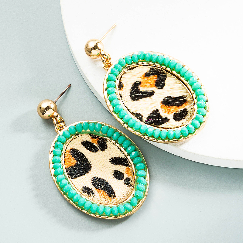 1 Pair Vintage Style Simple Style Classic Style Oval Leopard Plating Inlay Pu Leather Alloy Crystal Gold Plated Drop Earrings display picture 3