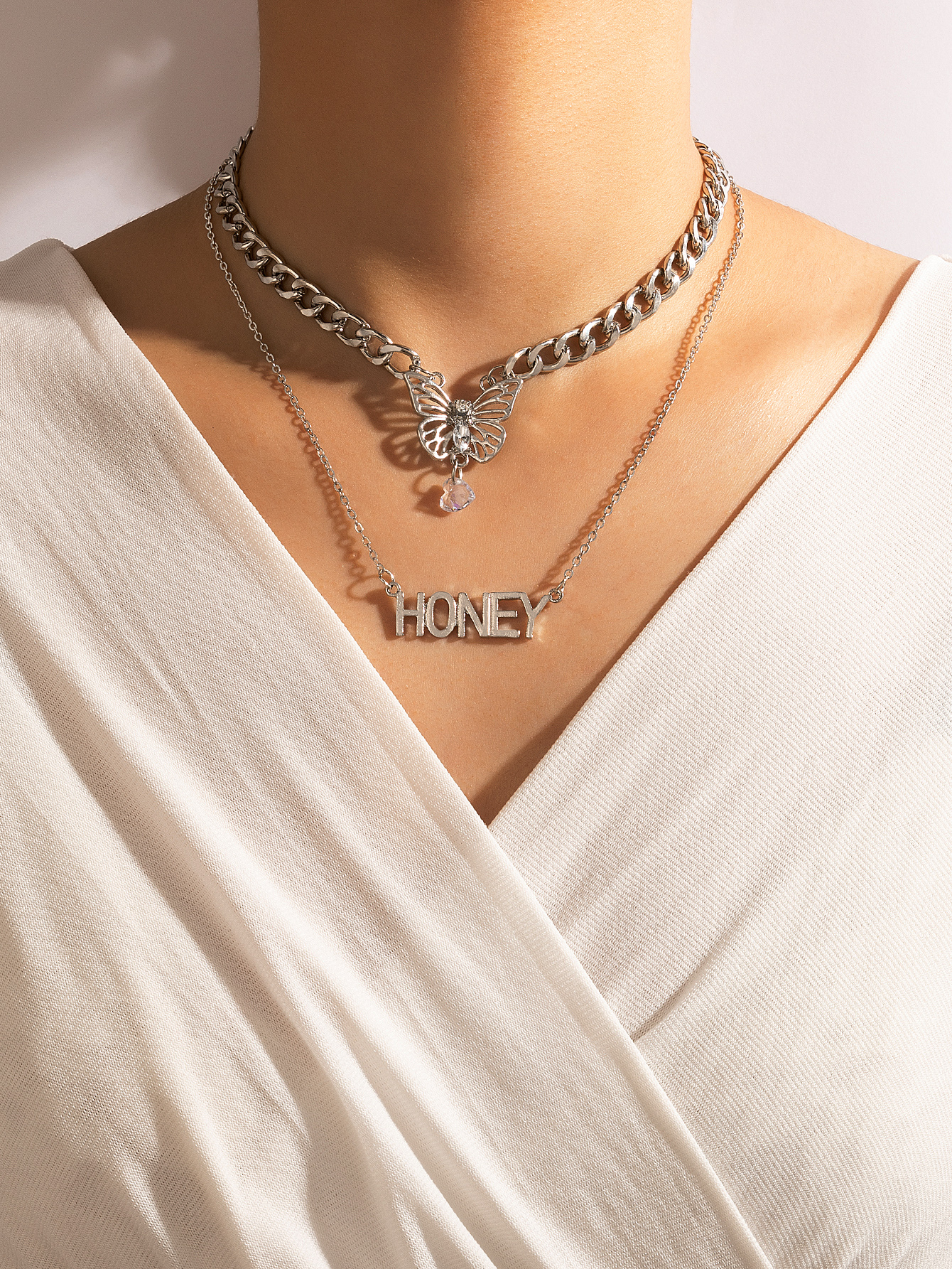 Wholesale Korean Double Layered Letter Butterfly Pendent Multi-layer Necklace Nihaojewelry display picture 8