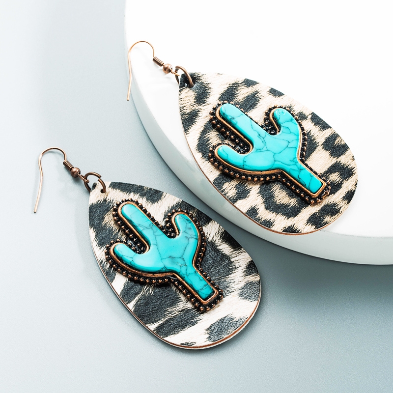 Wholesale Retro Leather Cactus Turquoise Earrings Nihaojewelry display picture 5