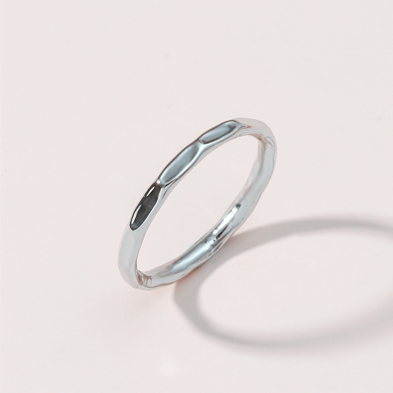 Copper-plated Simple Ultra-fine Smooth Texture Ring display picture 3