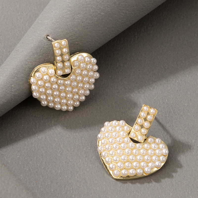 Vente En Gros Accessoires Perle Coeur Plein Diamant Boucles D&#39;oreilles Nihaojewelry display picture 1