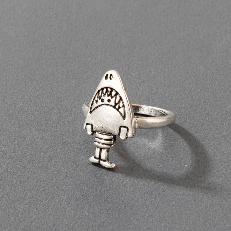 Korean Style Cute Shark Ring Wholesale Nihaojewelry display picture 2