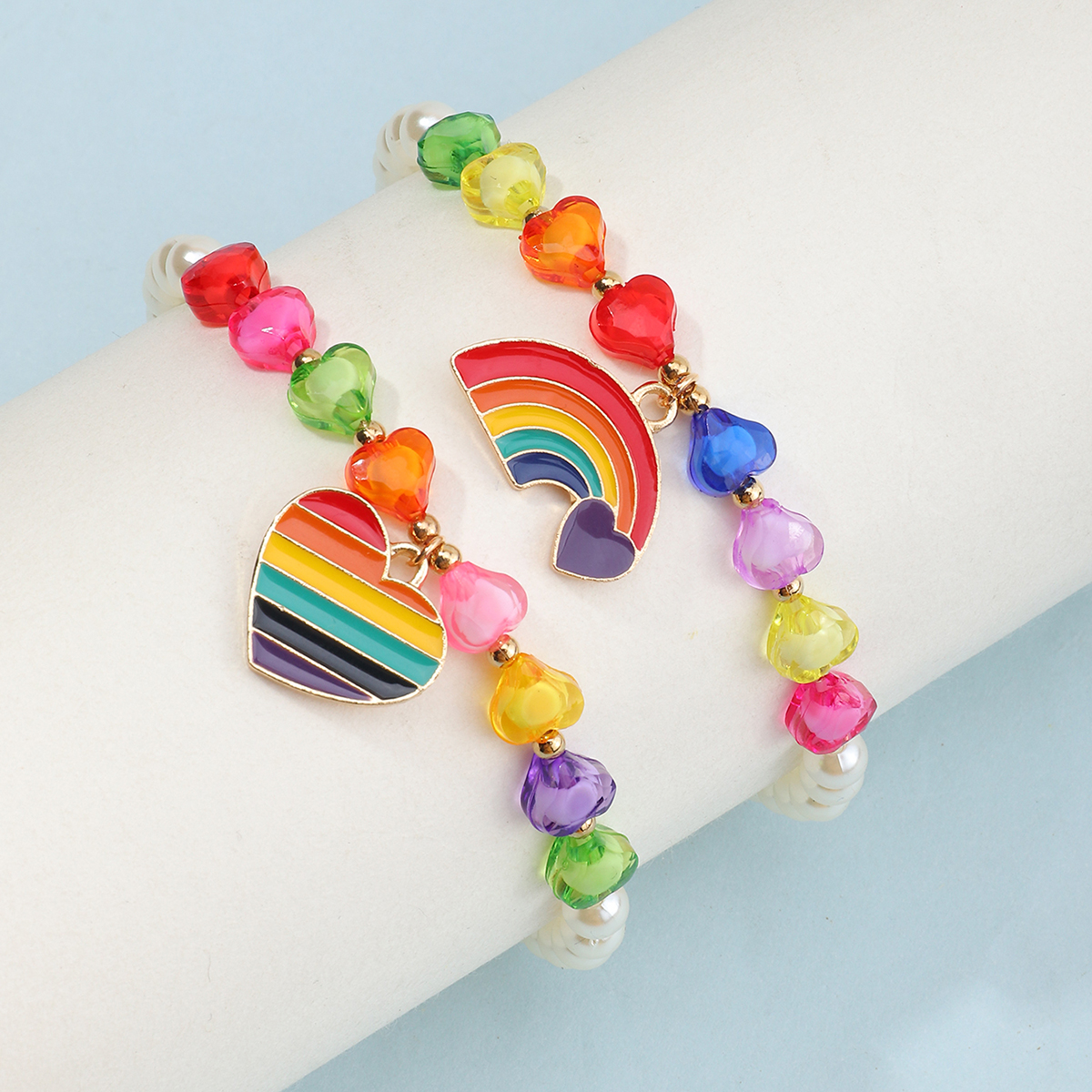 Simple Heart Rainbow Pendant Bracelet Wholesale Nihaojewelry display picture 1