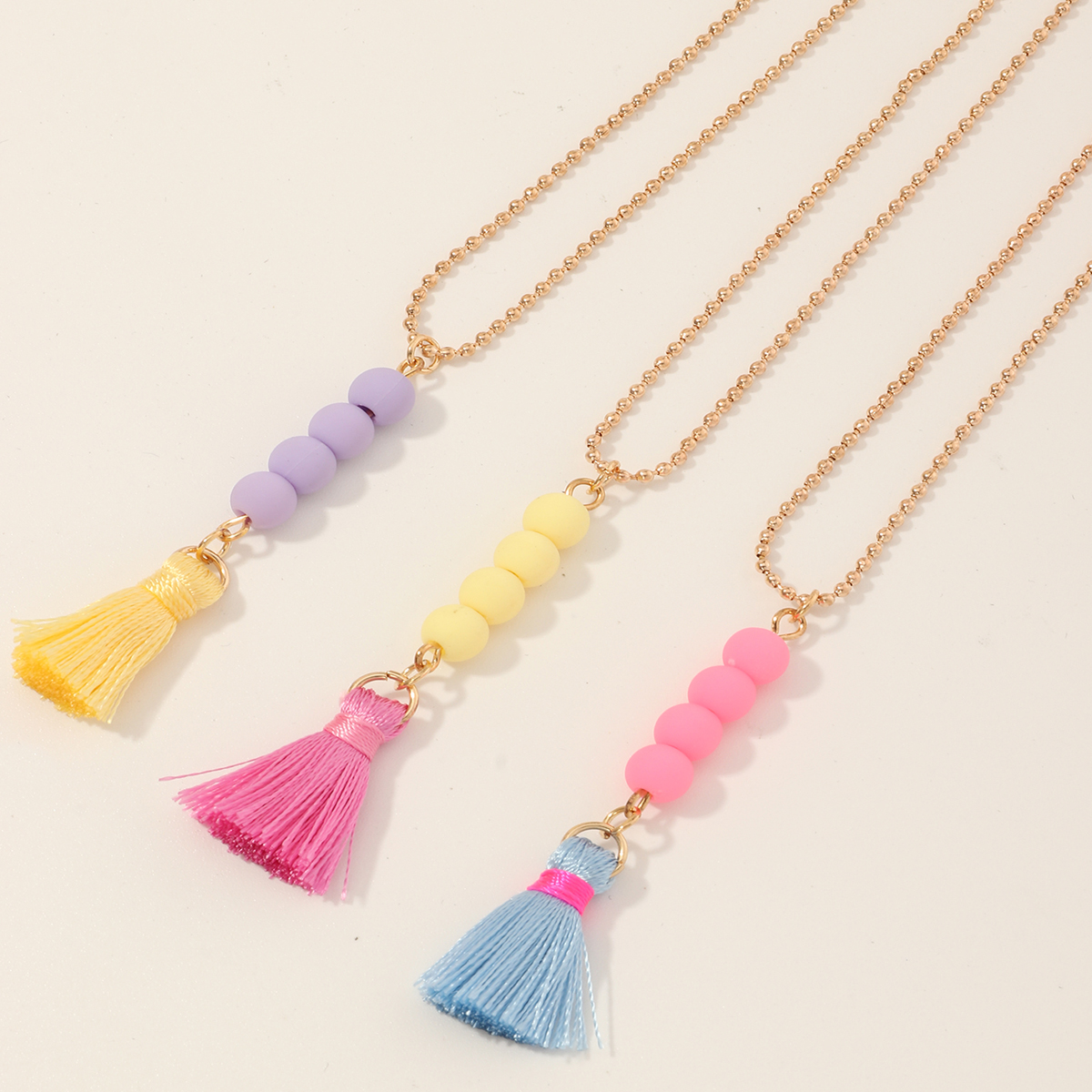 Simple Tassel Beads Pendant Metal Necklace Wholesale Nihaojewelry display picture 6