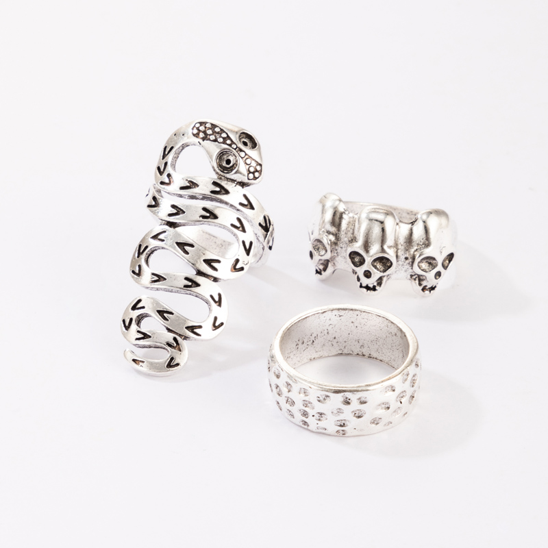 Wholesale Jewelry Snake-shaped Skull Ring Three-piece Set Nihaojewelry display picture 2