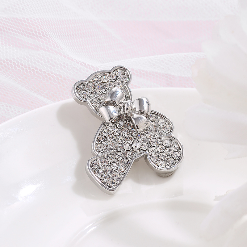 Korea Bow Bear Alloy Diamond Brooch Wholesale Nihaojewelry display picture 5