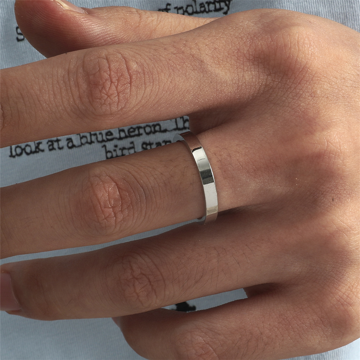 Simple Titanium Steel Glossy Fine Ring Wholesale Nihaojewelry display picture 1