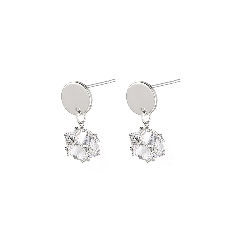 Großhandel Mode Zuckerwürfel Geometrische Kupfer Ohrringe Nihaojewelry display picture 2