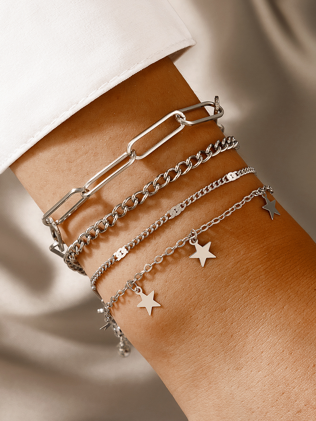 Wholesale Fashion Thick Chain Star Pendant Tassel Alloy Bracelet Set Nihaojewelry display picture 7
