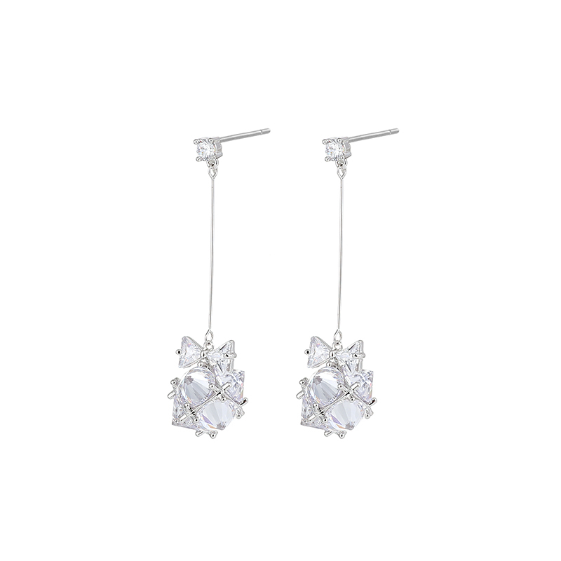 Wholesale Fashion Three-dimensional Square Zirconium Long Copper Earrings Nihaojewelry display picture 6