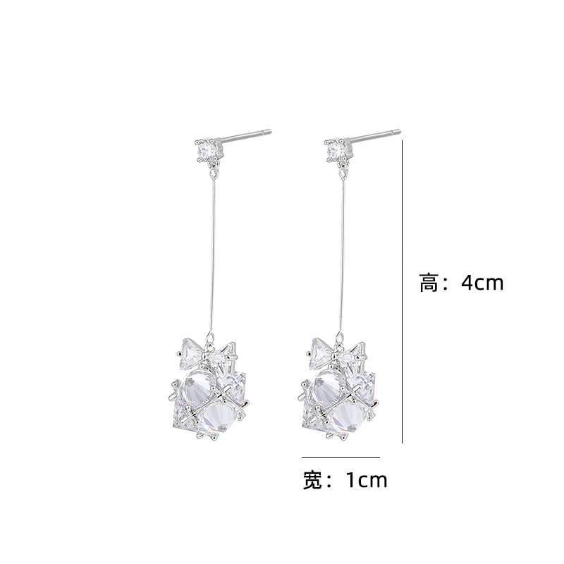 Wholesale Fashion Three-dimensional Square Zirconium Long Copper Earrings Nihaojewelry display picture 7