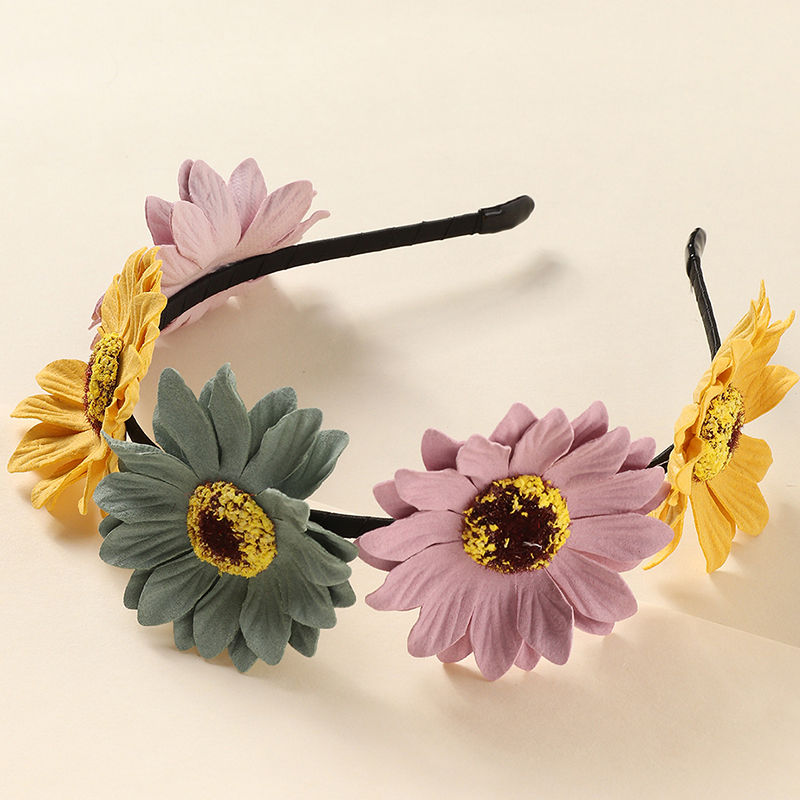 Mode Kontrastfarbe Blumengänseblümchen Stirnband Großhandel Nihaojewelry display picture 3