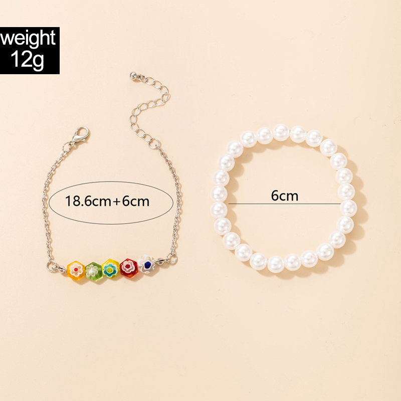 Wholesale Korean White Pearl Color Flower Shape Bracelet Nihaojewelry display picture 5