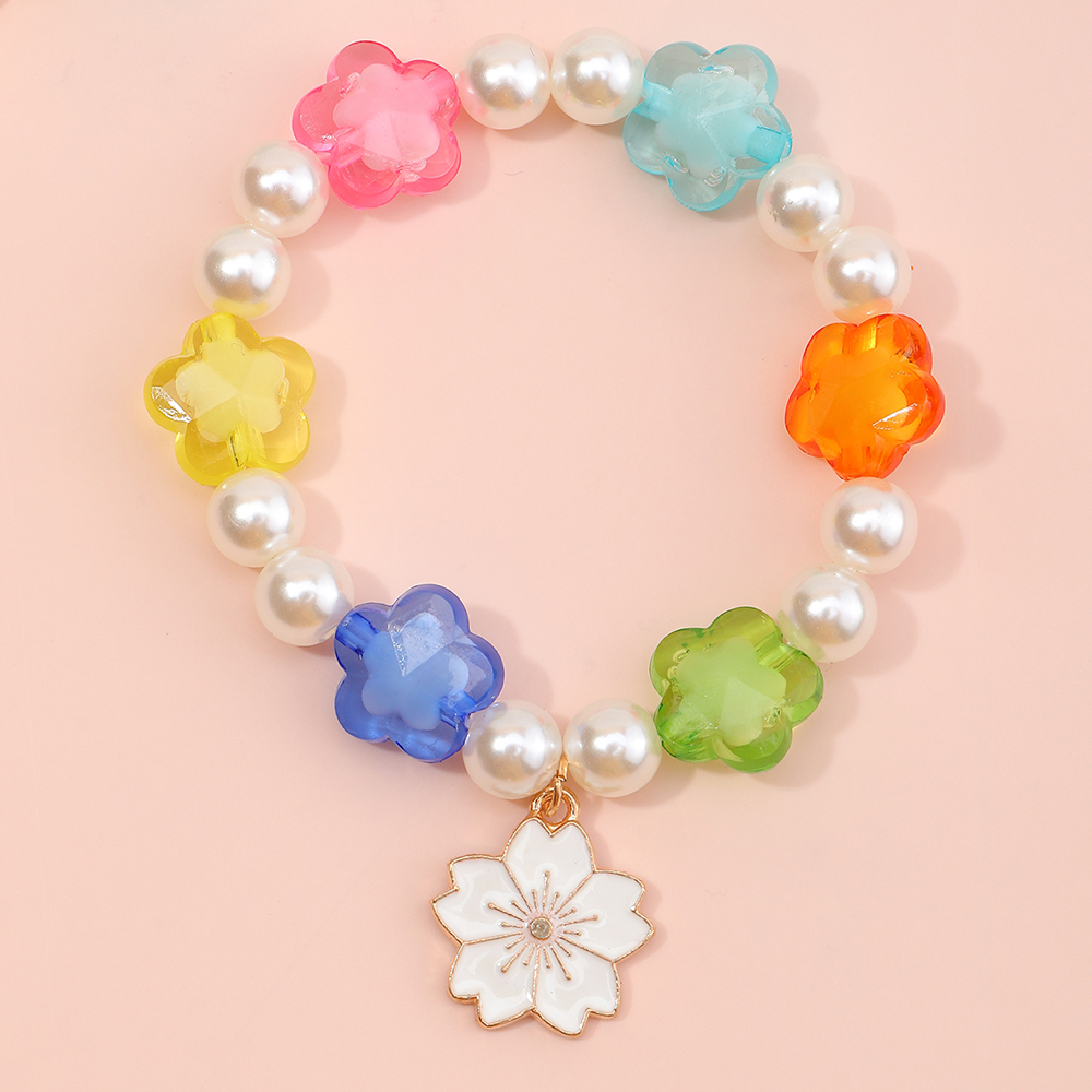 Flower Pendant Pearl Bracelet Wholesale Nihaojewelry display picture 5