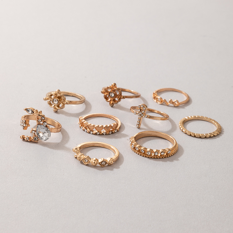 Golden Crown Flower Rhinestone Ring Nine-piece Set Wholesale Nihaojewelry display picture 1