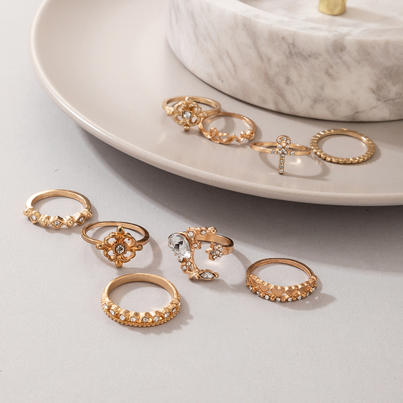 Golden Crown Flower Rhinestone Ring Nine-piece Set Wholesale Nihaojewelry display picture 4