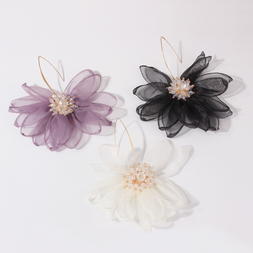 Korean Style Fabric Flower Pendant Earrings Wholesale Nihaojewelry display picture 3