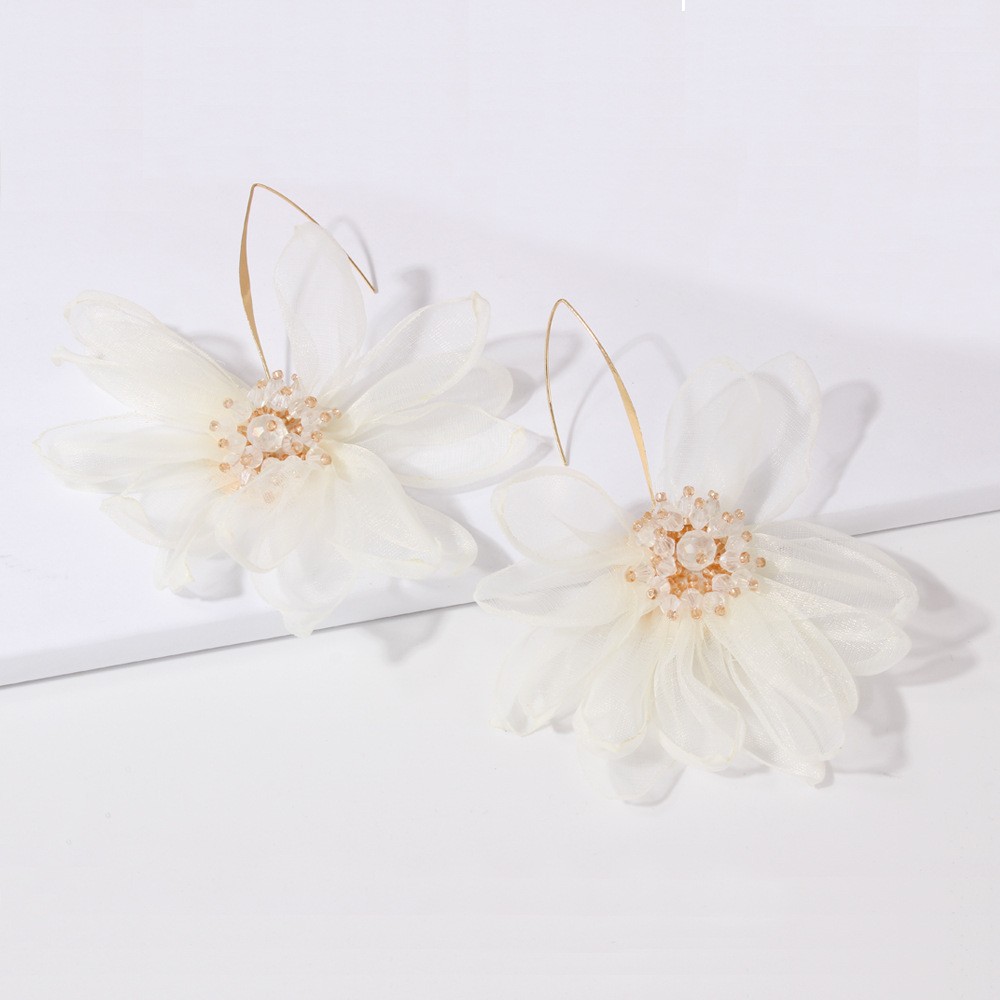 Korean Style Fabric Flower Pendant Earrings Wholesale Nihaojewelry display picture 4