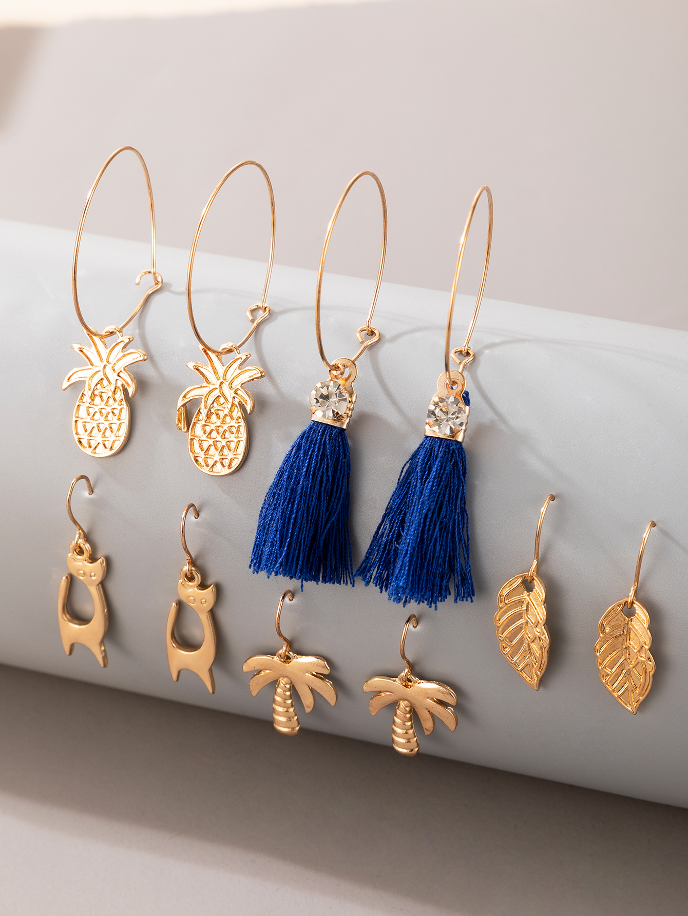 Bohemian Style Tassel Leaf Pineapple Animal Earrings Five-piece Set Wholesale Nihaojewelry display picture 3