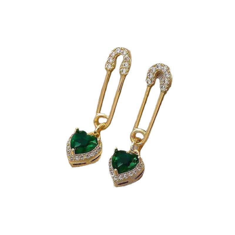 Diamond-studded Crystal Heart Shape Fashion Stud Earrings Wholesale Jewelry Nihaojewelry display picture 1