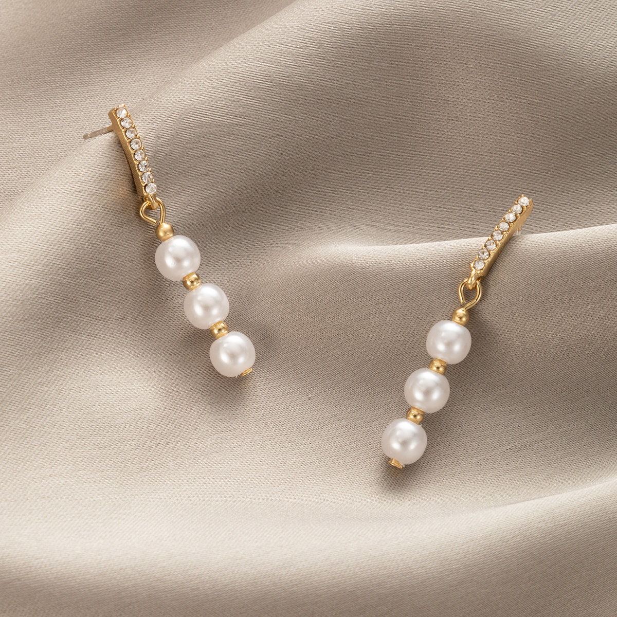 Koreanische Art Strass Perlen Anhänger Ohrringe Großhandel Nihaojewelry display picture 1