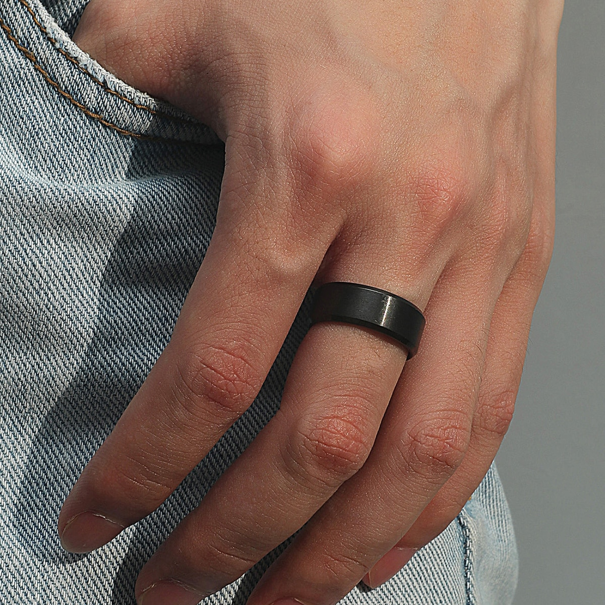 8mm Stainless Steel Black Ring display picture 1